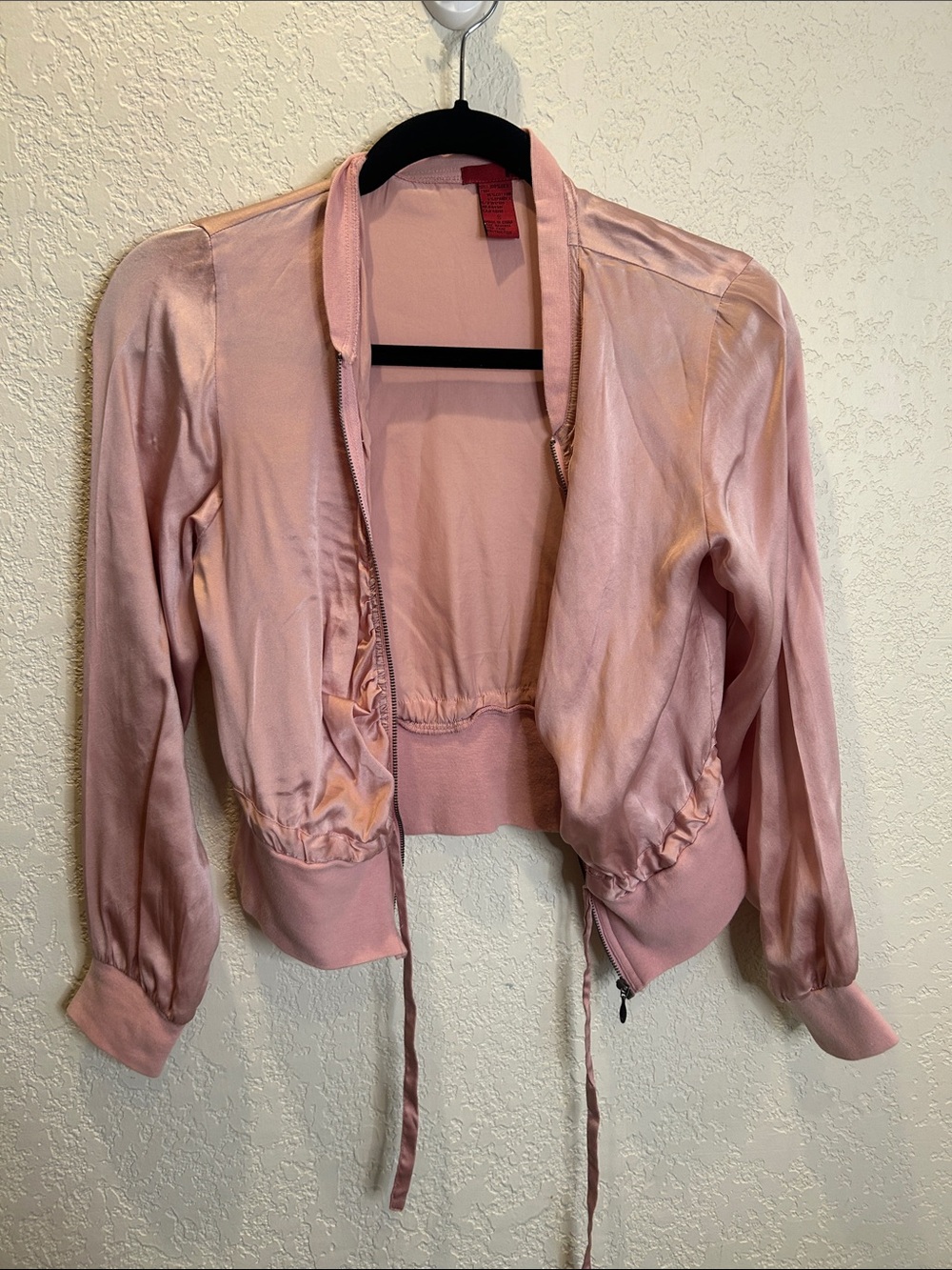 Vintage 90’s Pink Women's Silk Bomber Jacket - forever 21